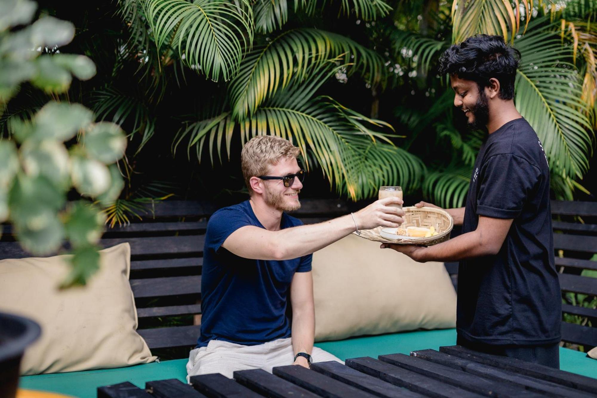 Sugar Hostel Weligama - Coliving & Coworking Ngoại thất bức ảnh
