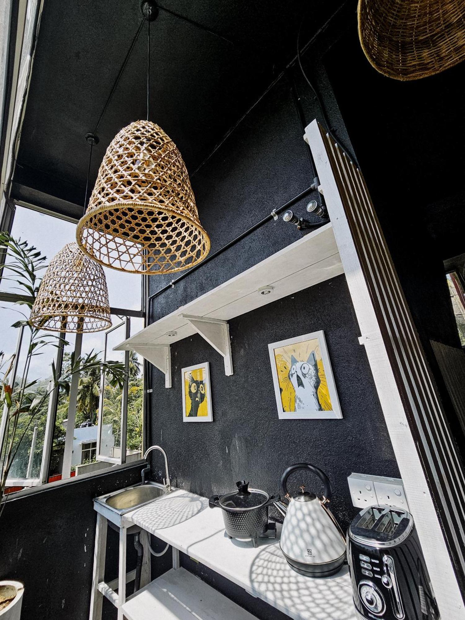 Sugar Hostel Weligama - Coliving & Coworking Ngoại thất bức ảnh